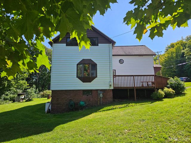 10354 N Wood Lane, Ramsay, MI 49959