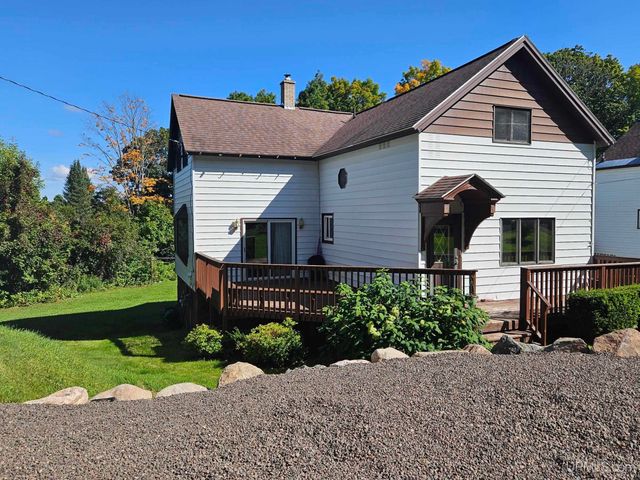 10354 N Wood Lane, Ramsay, MI 49959