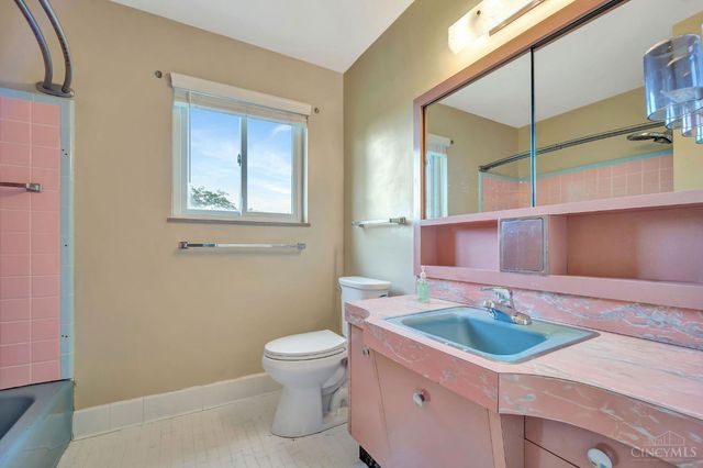 3354 Greenway Avenue, Green Twp, OH 45248