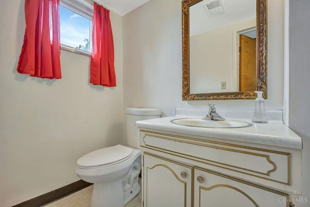3354 Greenway Avenue, Green Twp, OH 45248