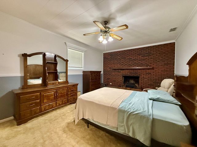 608 W Spring Ave, Geneva, AL 36340