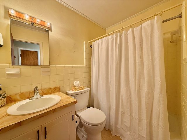 608 W Spring Ave, Geneva, AL 36340