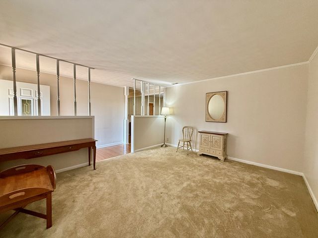 608 W Spring Ave, Geneva, AL 36340