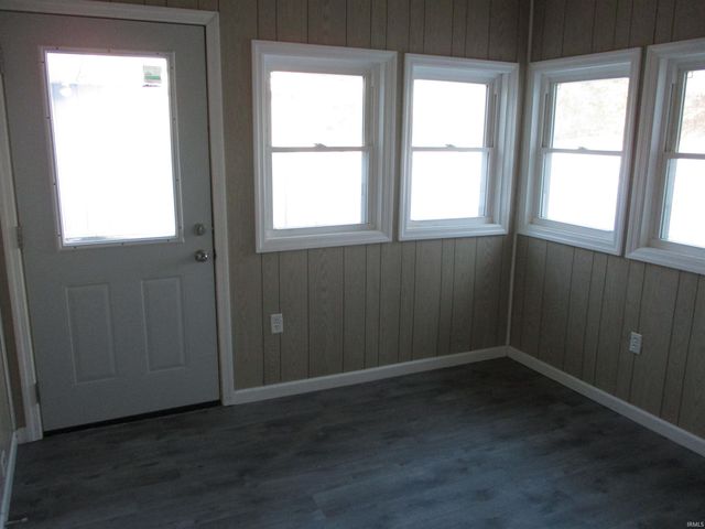 24160 State Road 23 Highway, South Bend, IN 46614