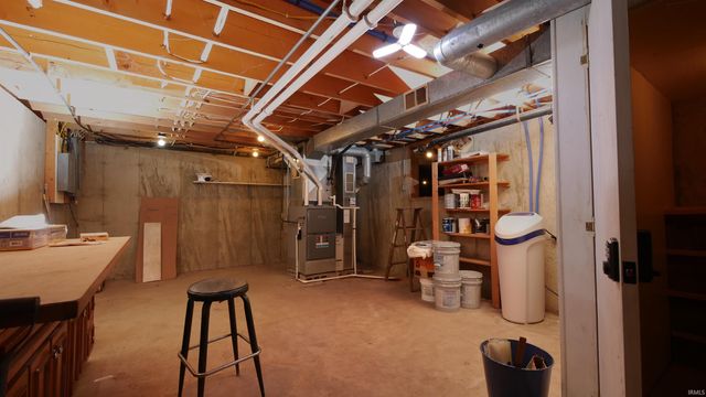 24160 State Road 23 Highway, South Bend, IN 46614