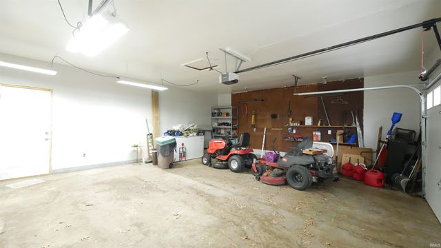 24160 State Road 23 Highway, South Bend, IN 46614