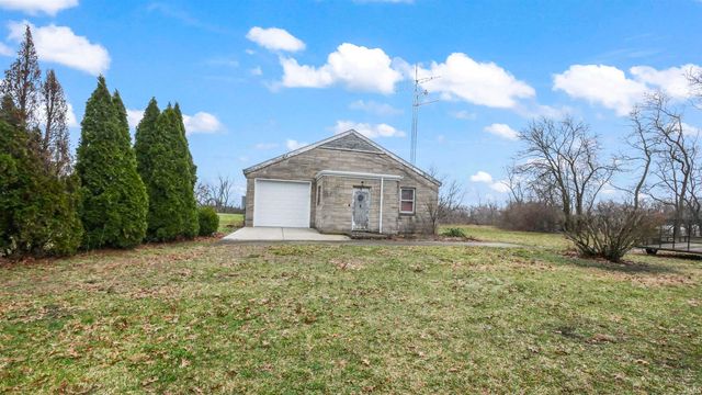 24160 State Road 23 Highway, South Bend, IN 46614