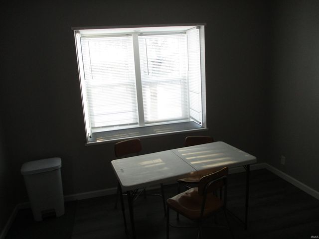 24160 State Road 23 Highway, South Bend, IN 46614