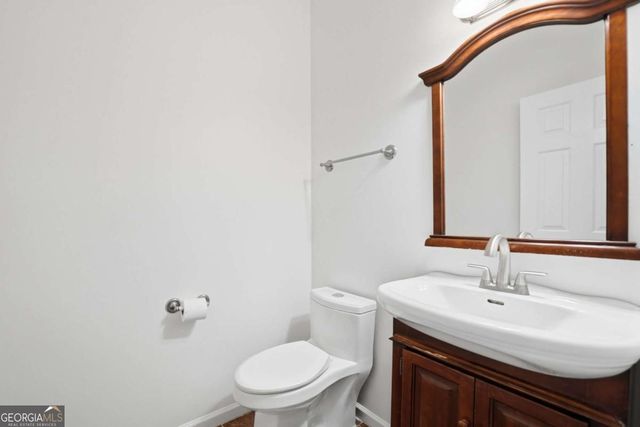 2420 Traywick Chase, Alpharetta, GA 30004