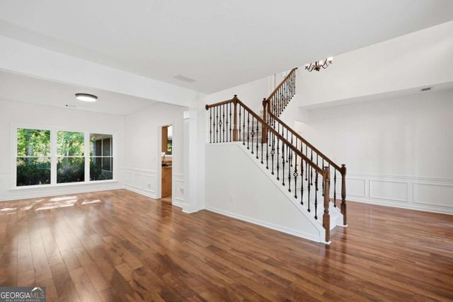 2420 Traywick Chase, Alpharetta, GA 30004