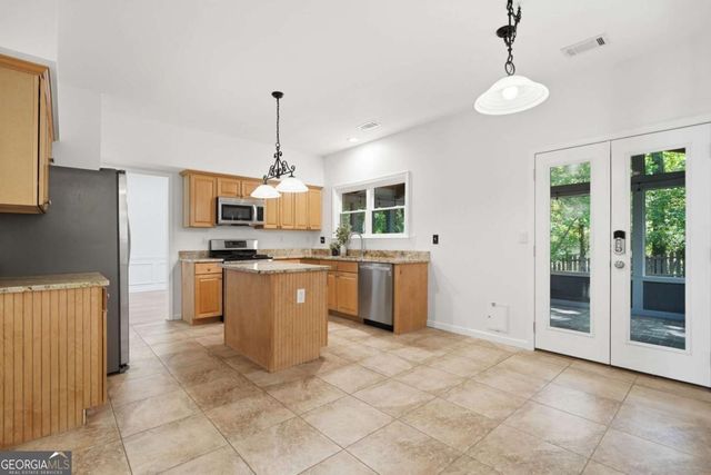 2420 Traywick Chase, Alpharetta, GA 30004