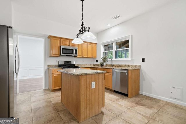 2420 Traywick Chase, Alpharetta, GA 30004