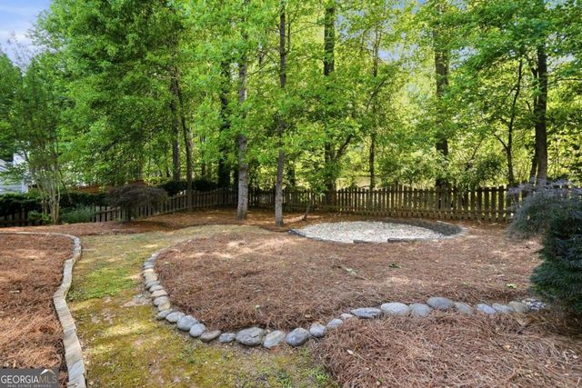 2420 Traywick Chase, Alpharetta, GA 30004