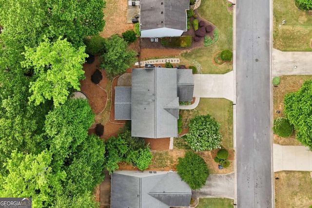 2420 Traywick Chase, Alpharetta, GA 30004