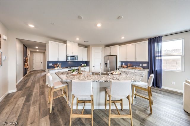 1028 Reisa Falls Drive, North Las Vegas, NV 89084