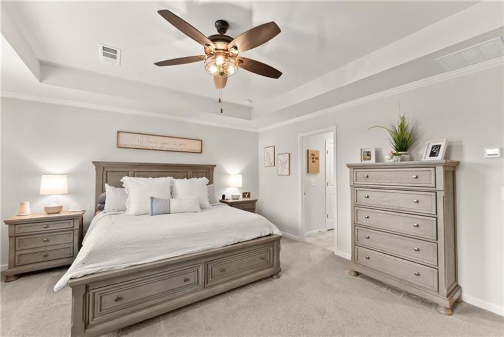 Image 18 of property listing at 4535 Seacliff Court, Cumming, GA 30028