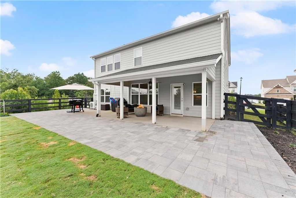 Image 37 of property listing at 4535 Seacliff Court, Cumming, GA 30028