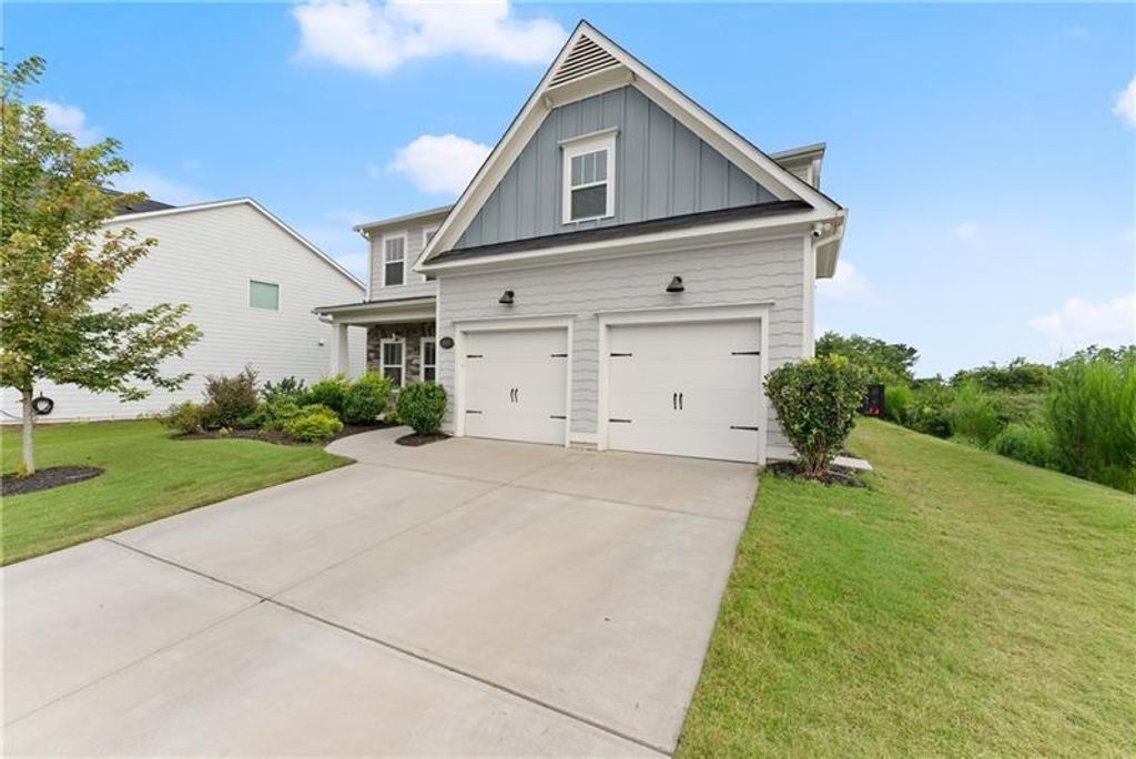 Image 41 of property listing at 4535 Seacliff Court, Cumming, GA 30028