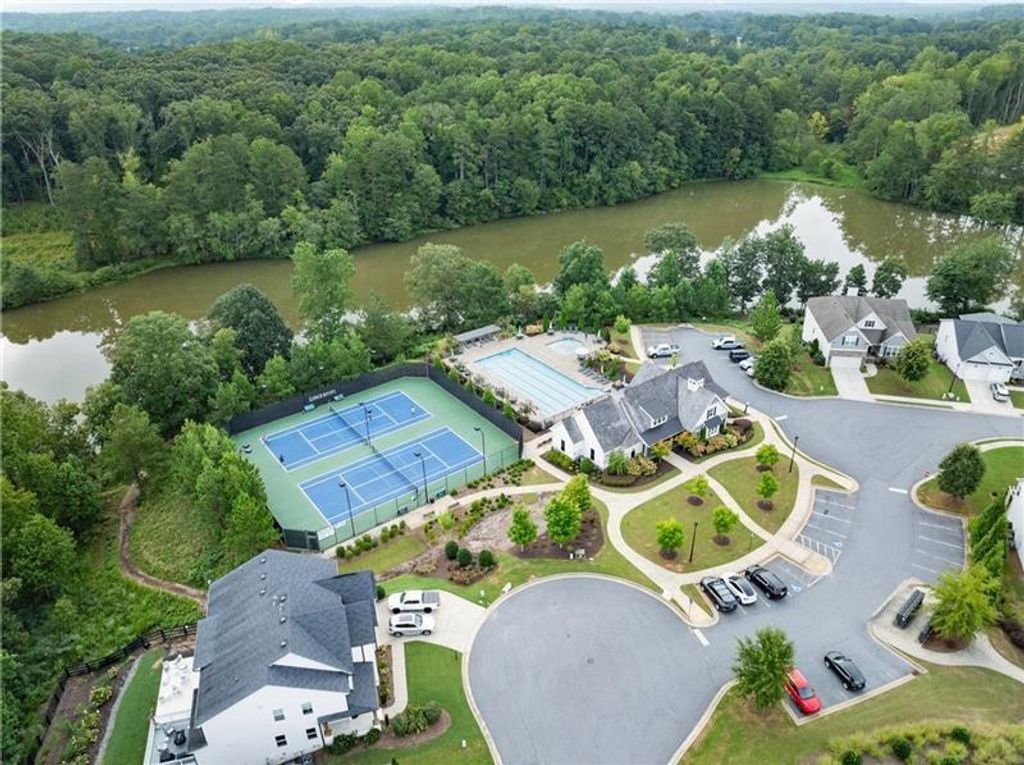 Image 45 of property listing at 4535 Seacliff Court, Cumming, GA 30028