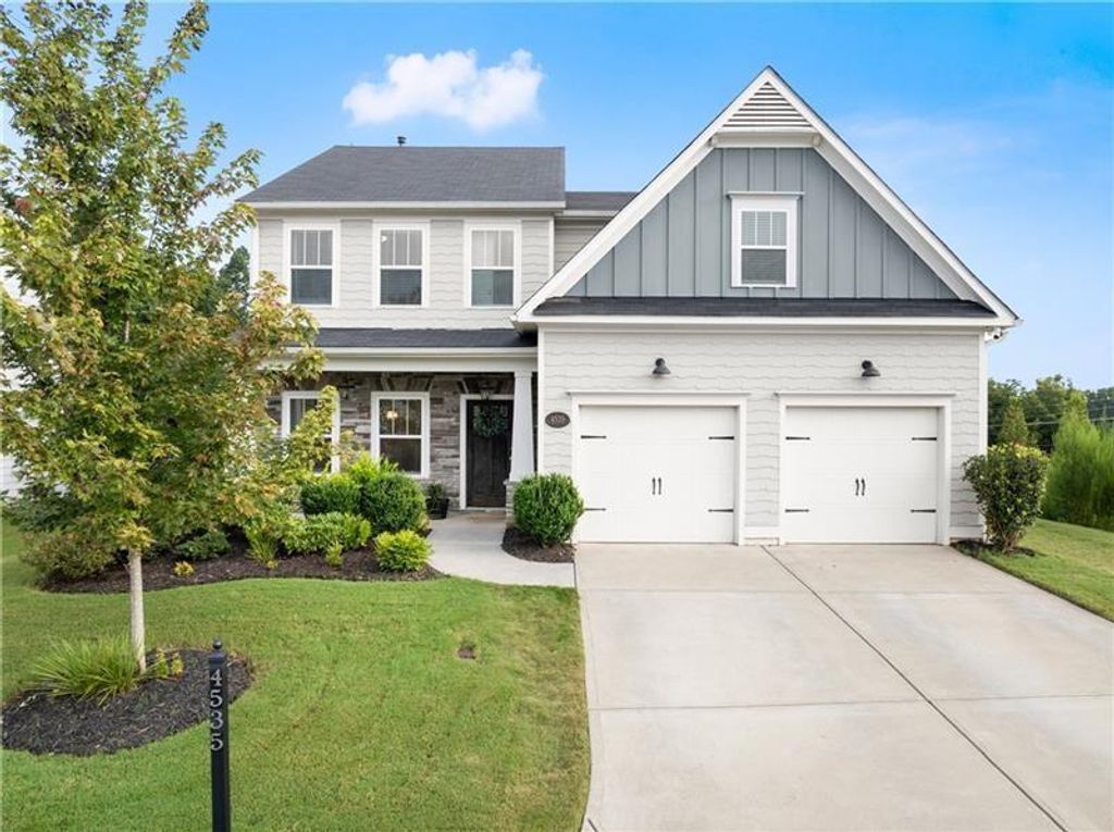 Image 46 of property listing at 4535 Seacliff Court, Cumming, GA 30028