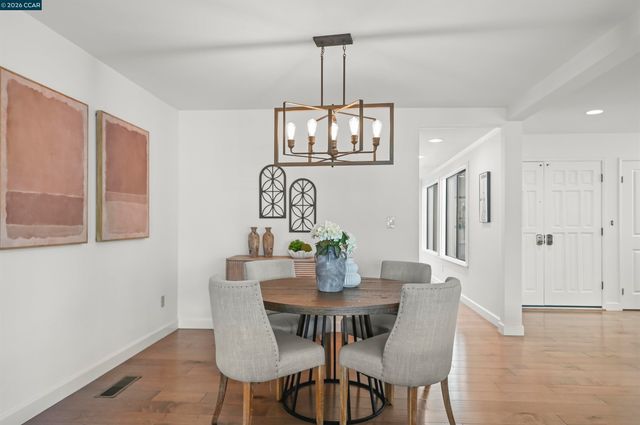 411 Oneida Ct, Danville, CA 94526