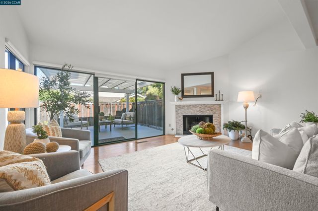 411 Oneida Ct, Danville, CA 94526