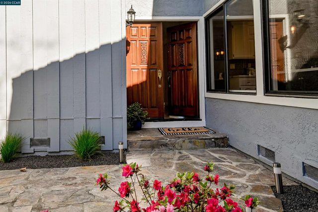 411 Oneida Ct, Danville, CA 94526