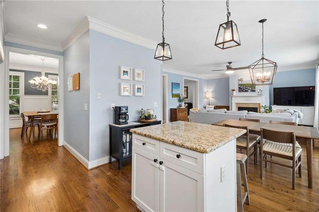 963 Westmoreland Circle NW, Atlanta, GA 30318