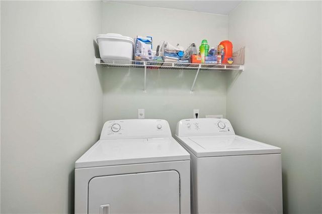 963 Westmoreland Circle NW, Atlanta, GA 30318