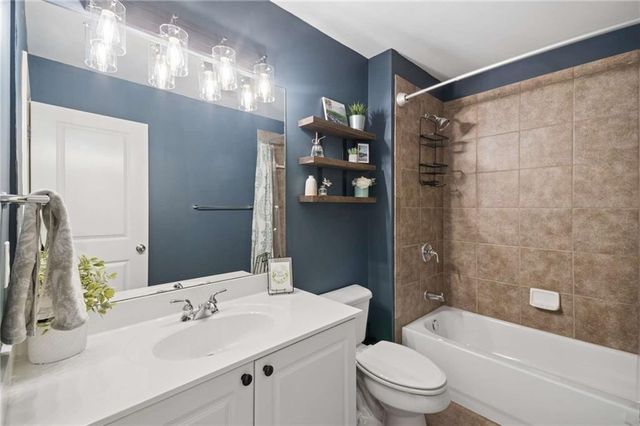 963 Westmoreland Circle NW, Atlanta, GA 30318