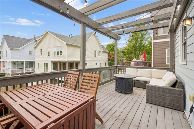 963 Westmoreland Circle NW, Atlanta, GA 30318