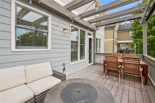 963 Westmoreland Circle NW, Atlanta, GA 30318