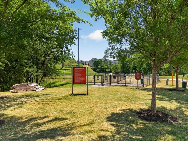 963 Westmoreland Circle NW, Atlanta, GA 30318