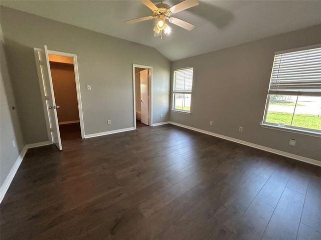245 Marvin CV, Hutto, TX 78634
