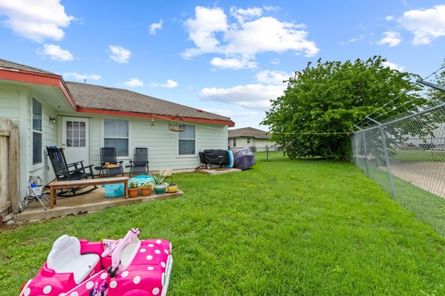 245 Marvin CV, Hutto, TX 78634