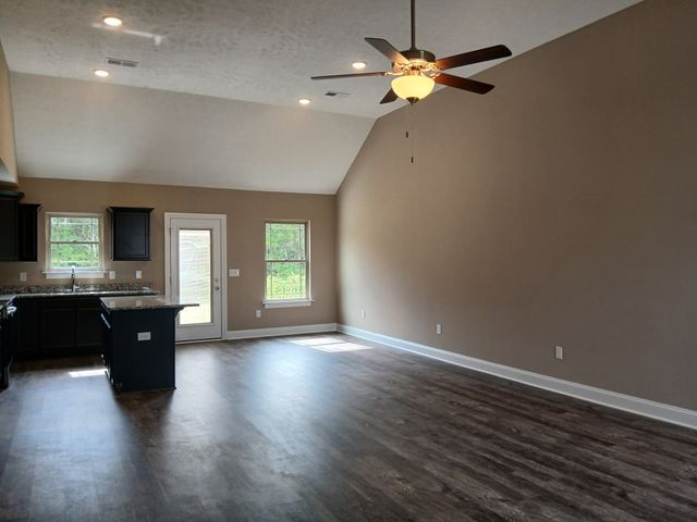 3017 Upstream Road, Christiana, TN 37037