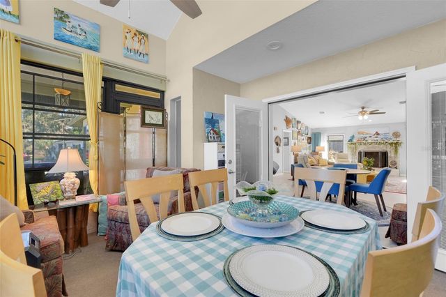 17 E LIVE OAK AVENUE, Yalaha, FL 34797