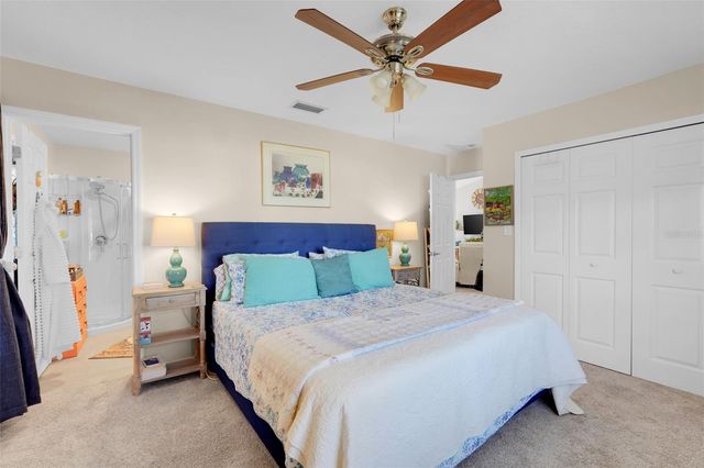 17 E LIVE OAK AVENUE, Yalaha, FL 34797