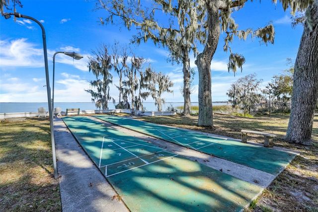 17 E LIVE OAK AVENUE, Yalaha, FL 34797