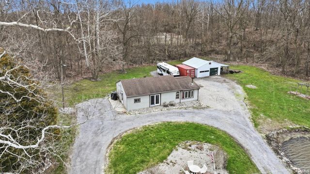 5251 W 450 S, Albion, IN 46701