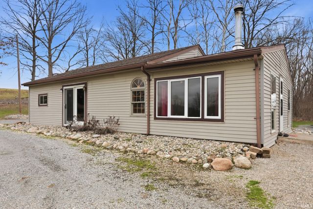 5251 W 450 S, Albion, IN 46701