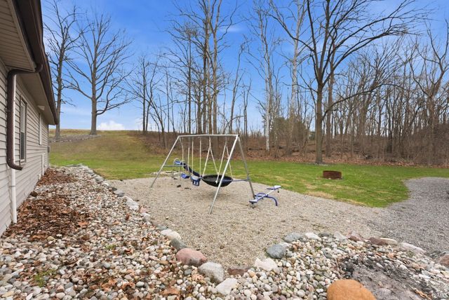 5251 W 450 S, Albion, IN 46701