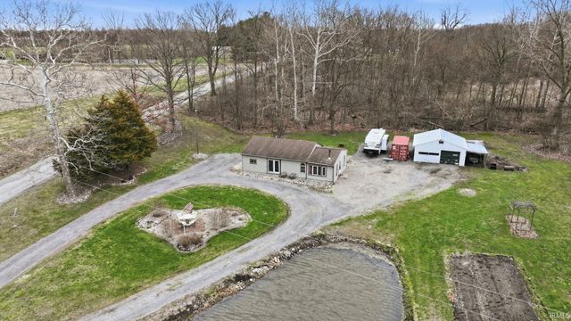 5251 W 450 S, Albion, IN 46701