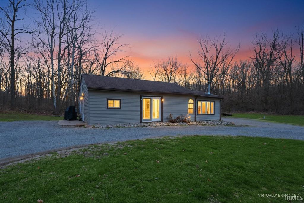 5251 W 450 S, Albion, IN 46701