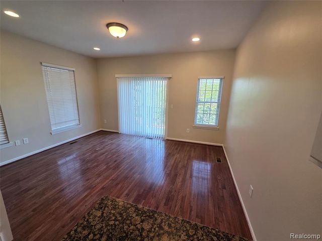 526 Graten Street 13, Birmingham, MI 48009