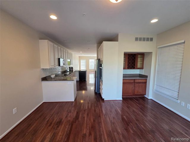 526 Graten Street 13, Birmingham, MI 48009