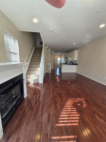 526 Graten Street 13, Birmingham, MI 48009