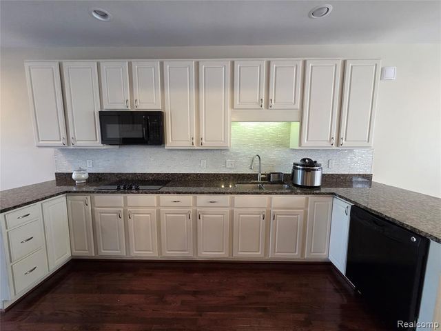 526 Graten Street 13, Birmingham, MI 48009