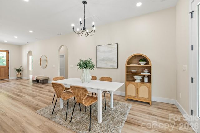 5822 Potter Road S, Waxhaw, NC 28173