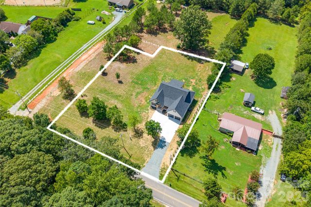 5822 Potter Road S, Waxhaw, NC 28173